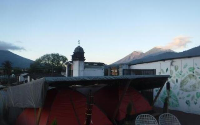 Camping & Travel Antigua - Hostel