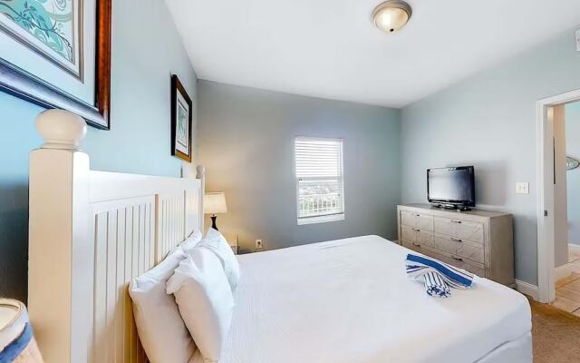 Laketown Wharf 801