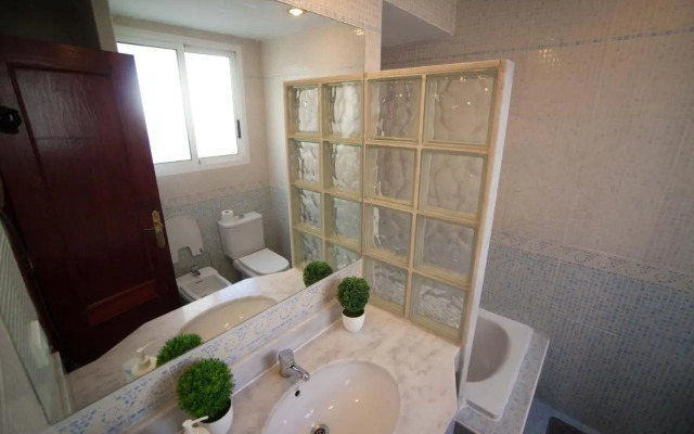 GINGER apartment