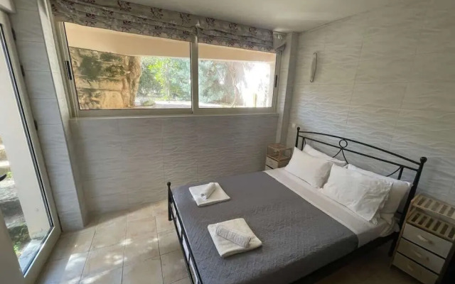 Cassiopeia 2-Beds Lower on Beach w Pool