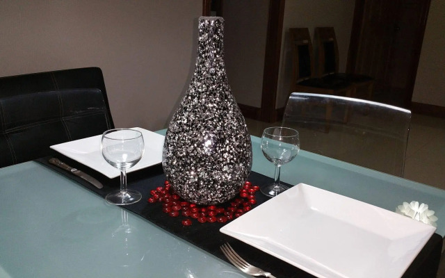 Modern London Decor Guest Apartments