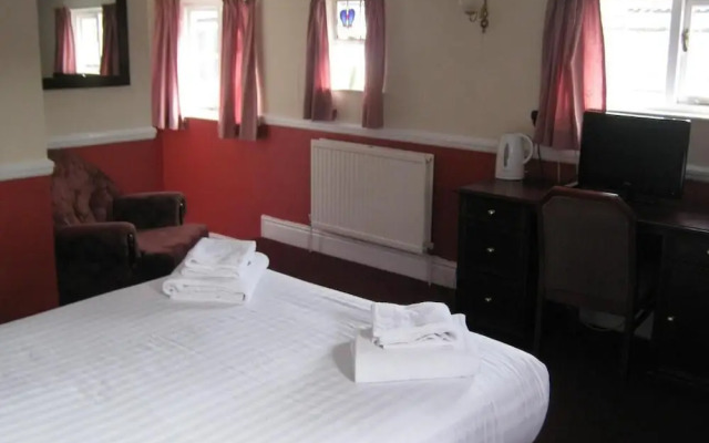 Rose & Crown Hotel