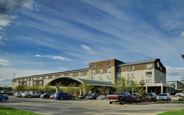 Chateau Nova Hotel & Suites