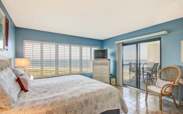 Amelia Surf And Racquet Club condo