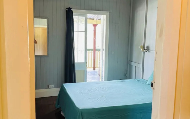 Mossman Exchange & Backpacker Resort