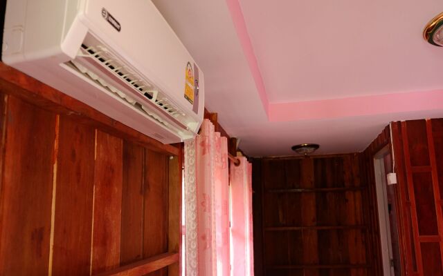 Suksomjai Hotel