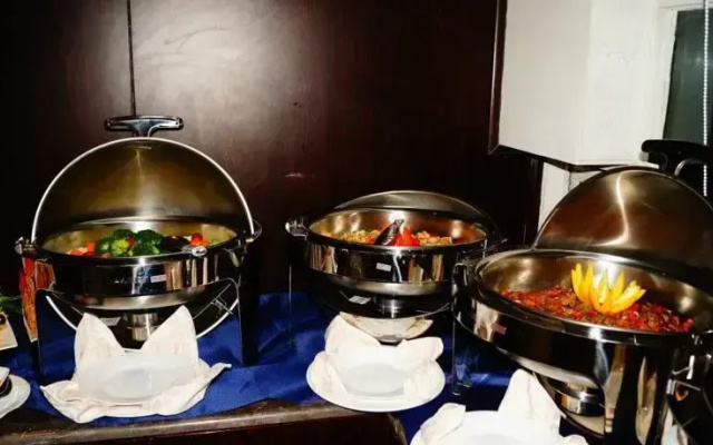 Ashaad Business Hotel