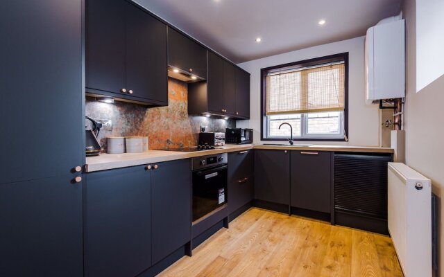 4 Bed Urban Home in Manchester