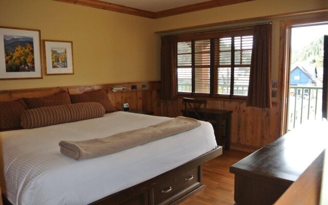 The Green Bridge Inn