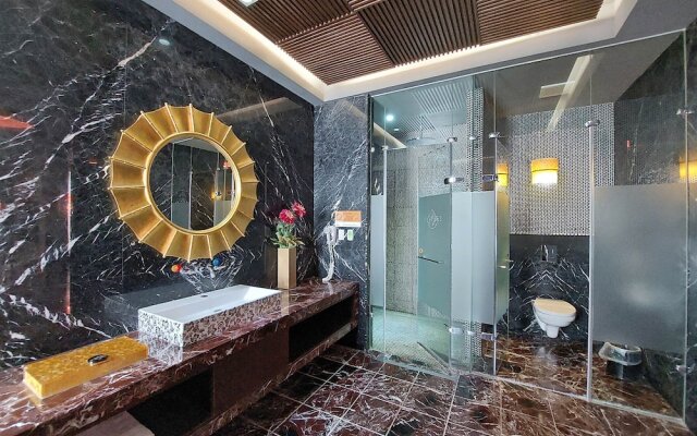 Elysees Motel