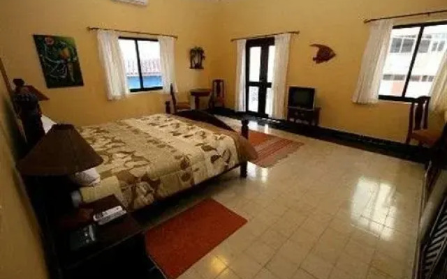 Olas Altas Bed And Breakfast