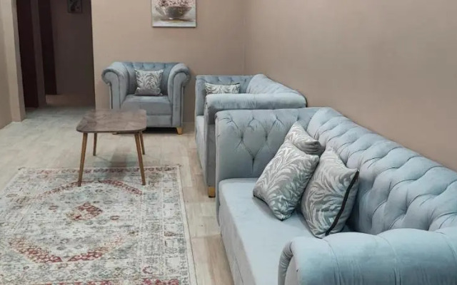 شقة عزيزية العلا