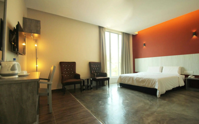 Eastville Residence