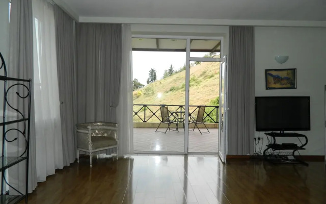 Terrace House Tbilisi