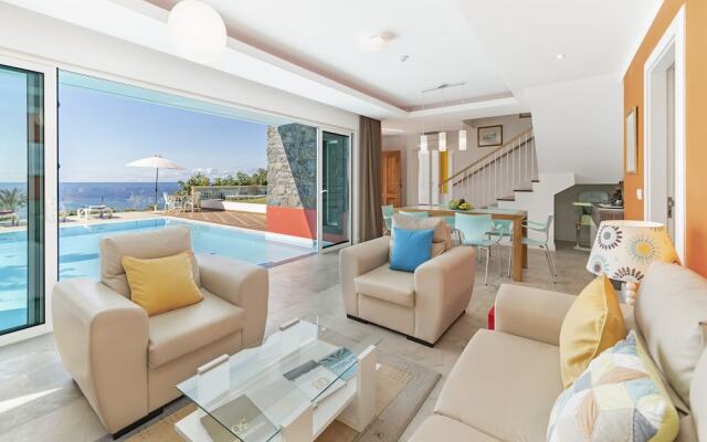 Villa do Mar III by Our Madeira