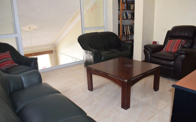 Bustani Apartment