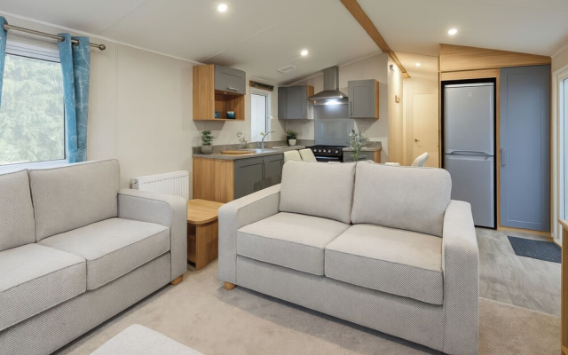 Marton Mere Holiday Village - Holiday Accommodation 17890