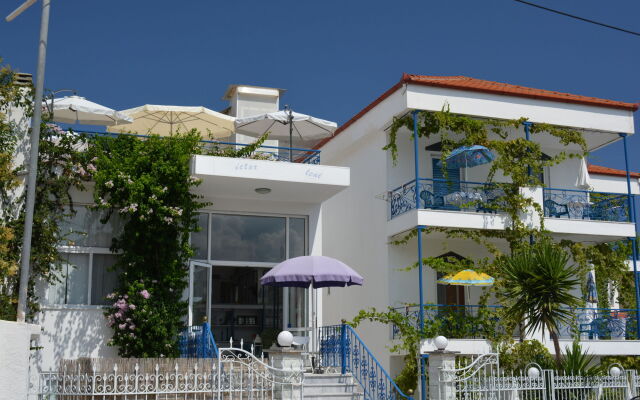 Victor-Eleni Hotel