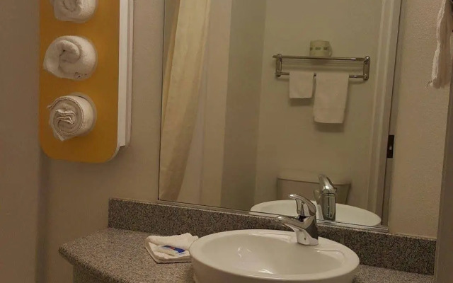 SureStay Plus By Best Western Niagara Falls East