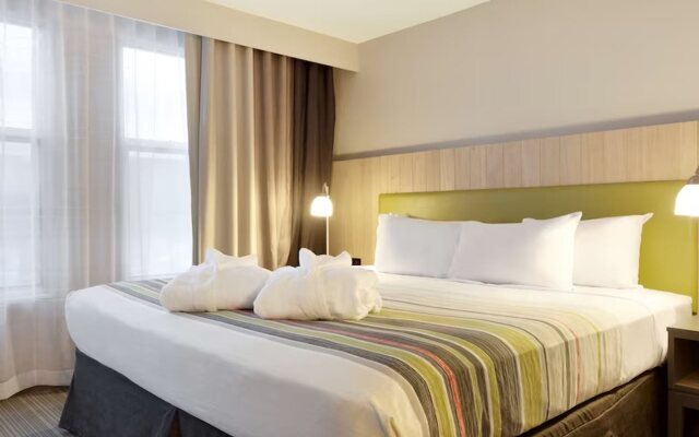 Country Inn & Suites by Radisson, Bloomington at Mall of America, MN