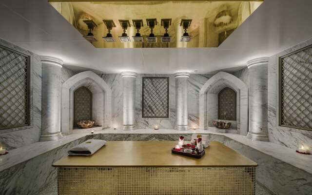 Radisson Blu Hotel & Suites GRT Chennai