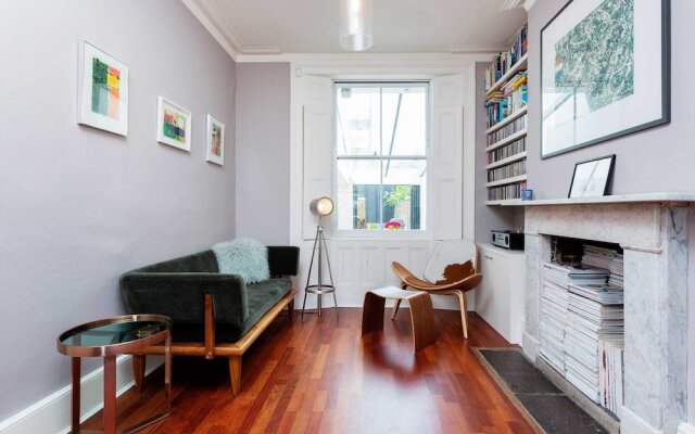 Pared-back Elegance