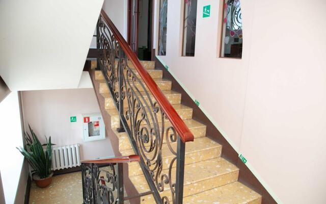 Lotos Hotel