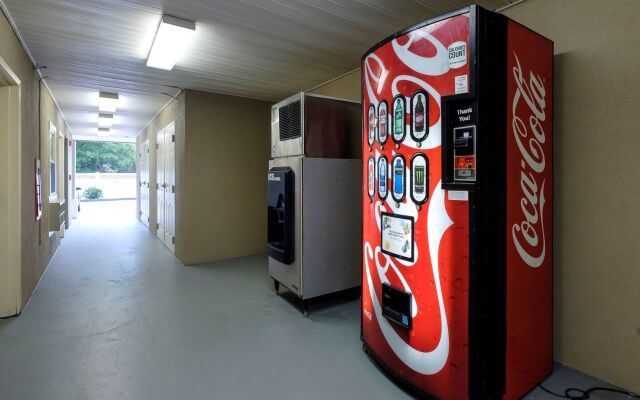 Red Roof Inn PLUS+ Hammond