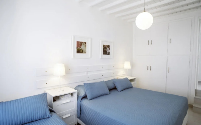 Chora House