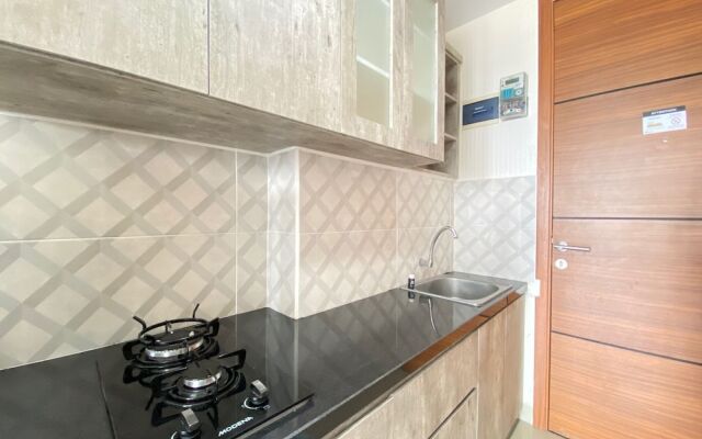 Bright Studio Room at Beverly Dago Apartment