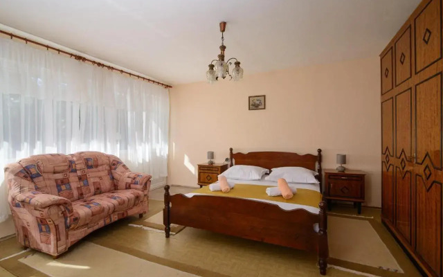 Ante Apartment