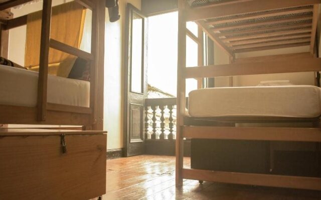 Puriwasi Hostels