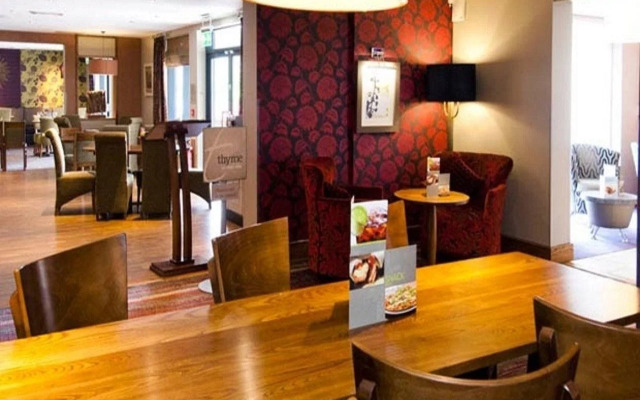 Premier Inn Bristol Cribbs Causeway - M5 J17