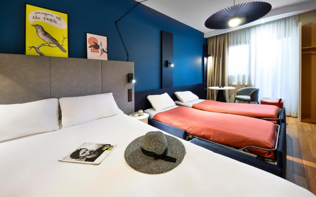 ibis Macon Sud Crêches