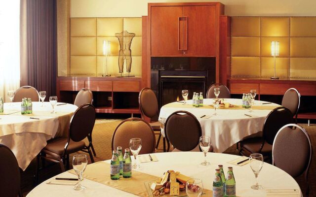 The Listel Hotel Vancouver