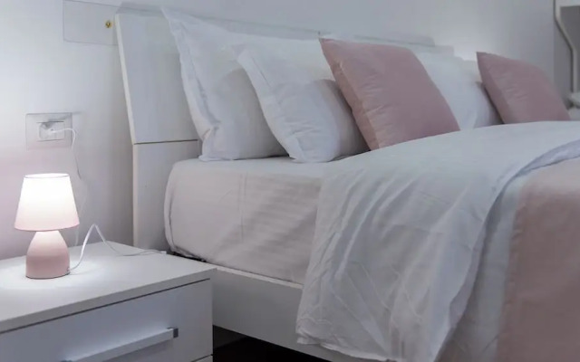 Lovely Rooms by Rentbeat