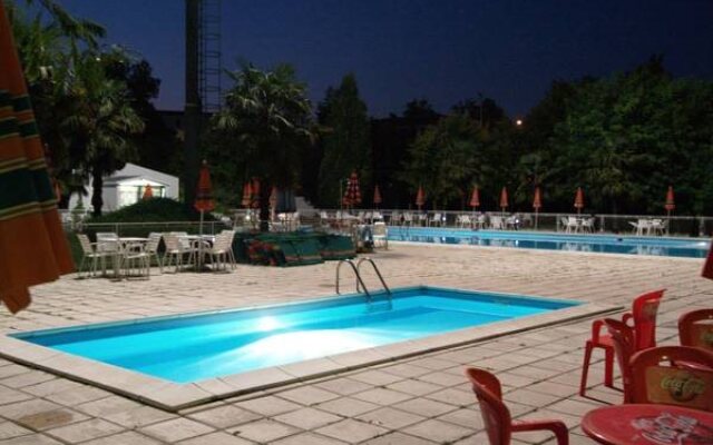 Hotel Villaggio Tropicana Club