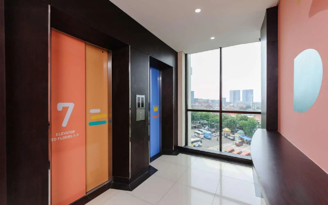 The Green Hotel Bekasi – Guest Rooms – Bekasi