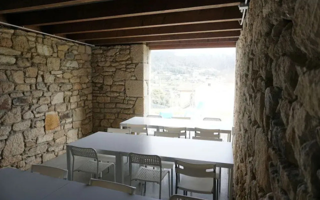 The Camp Doniños - Hostel