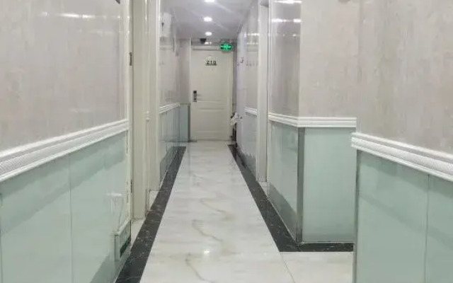 Pod Inn Hotel (Shanghai International Cruise Terminal Tongtai North Road)