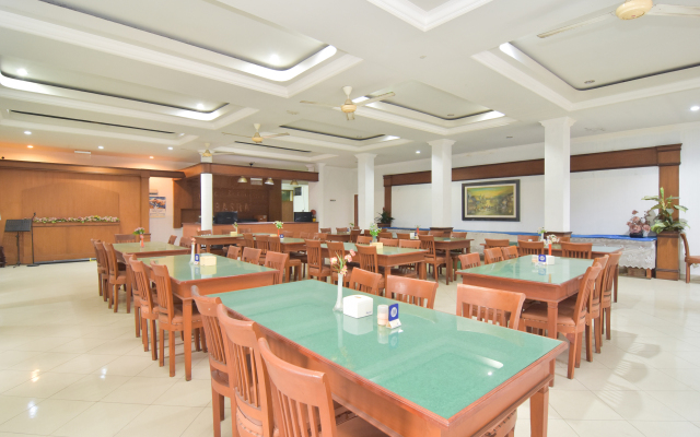 OYO 1232 Hotel Basra