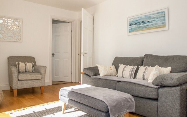 Flat 1, Brek House
