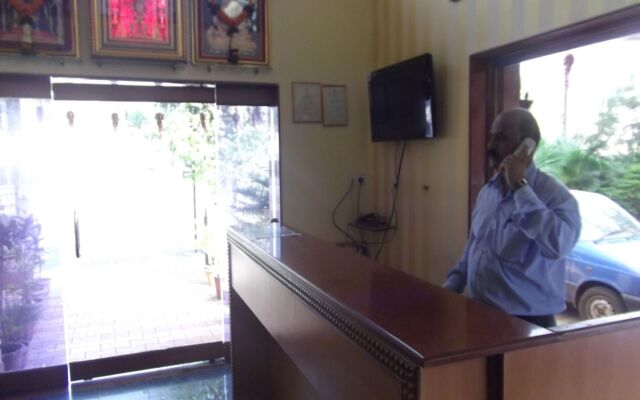 Hotel Ravikant