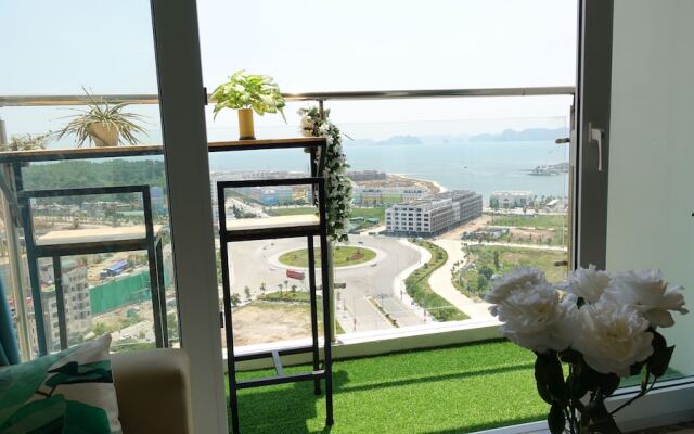 Salito Apt Sea View in Halong Bay