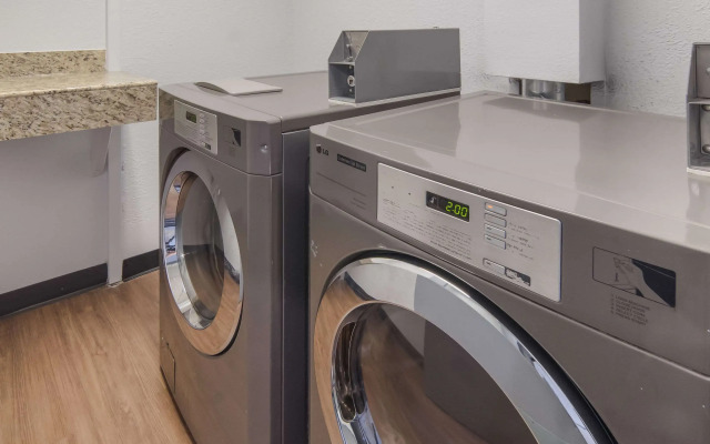 Quality Inn & Suites Richardson-Dallas