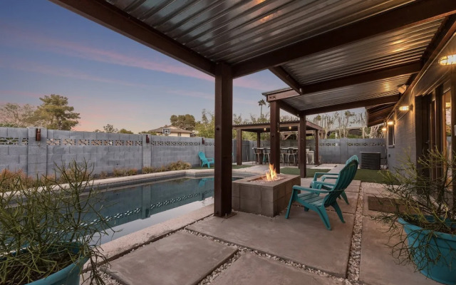 Serene Tempe Resort