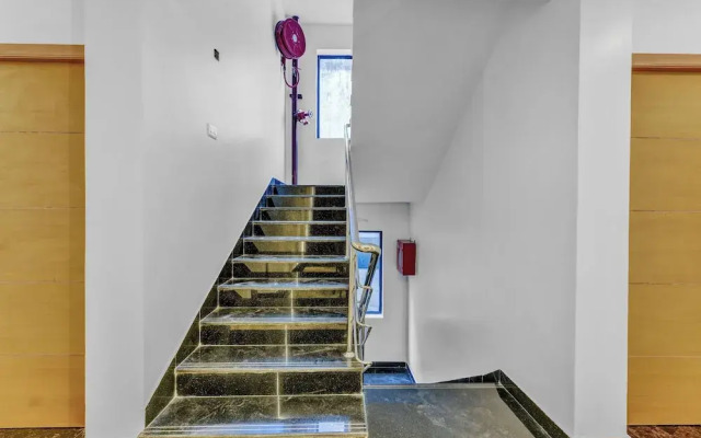 Rohaan hotels Medavakkam by UPAR