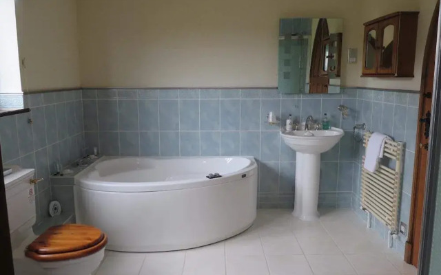 Swallowdale Spa B&B
