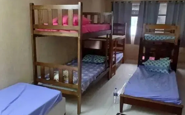 Hostel Bom e Familiar