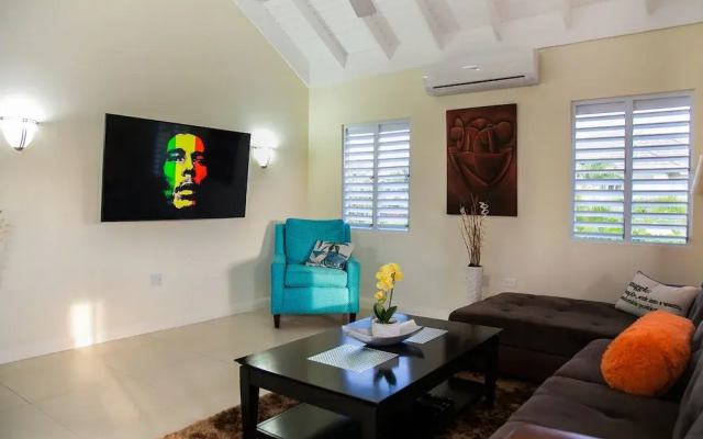 Avant Family Villa